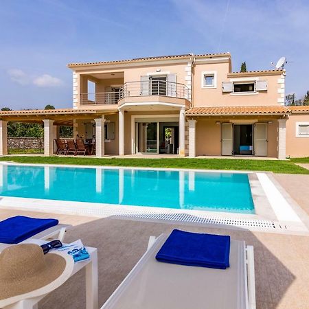 Villa Johnnie Poulades Ngoại thất bức ảnh