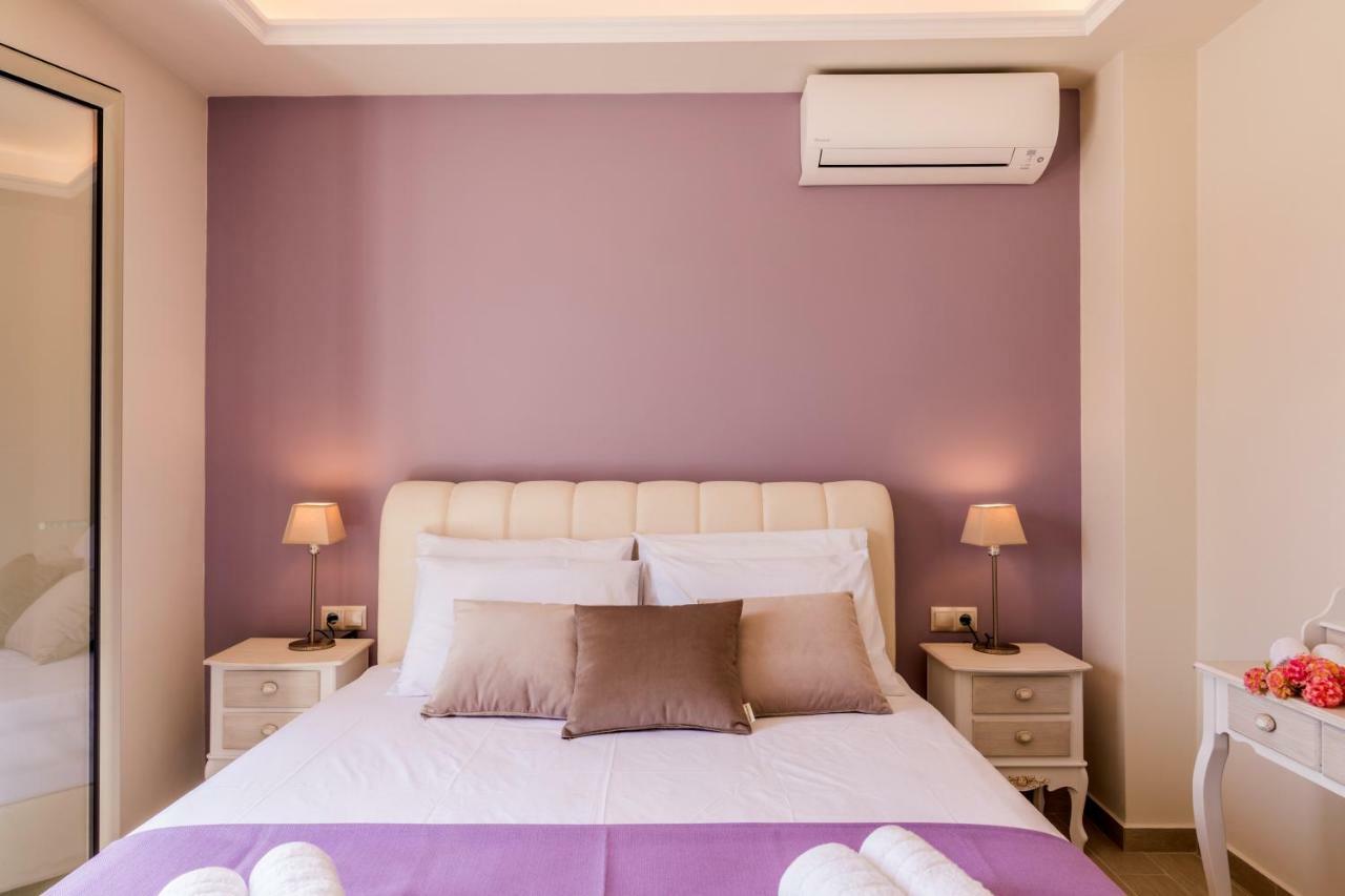 Villa Johnnie Poulades Ngoại thất bức ảnh