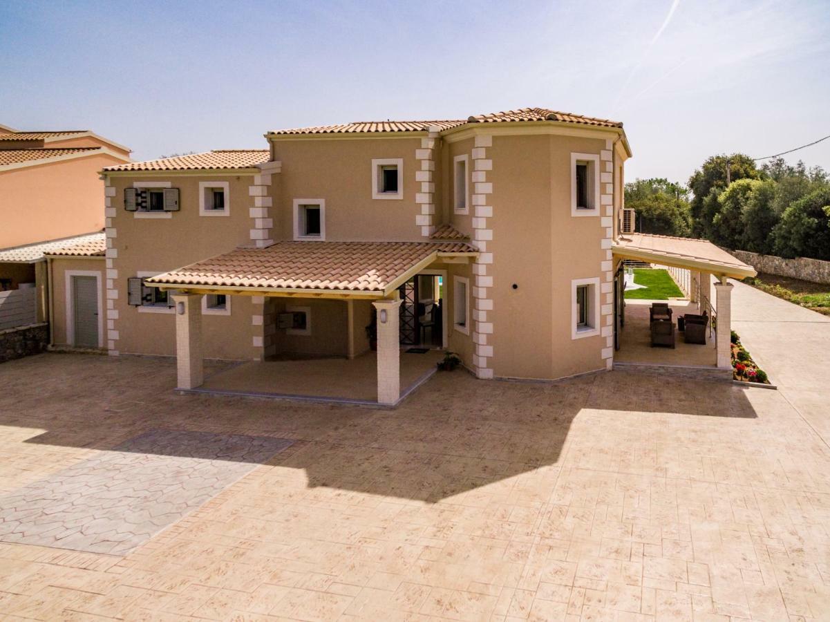 Villa Johnnie Poulades Ngoại thất bức ảnh