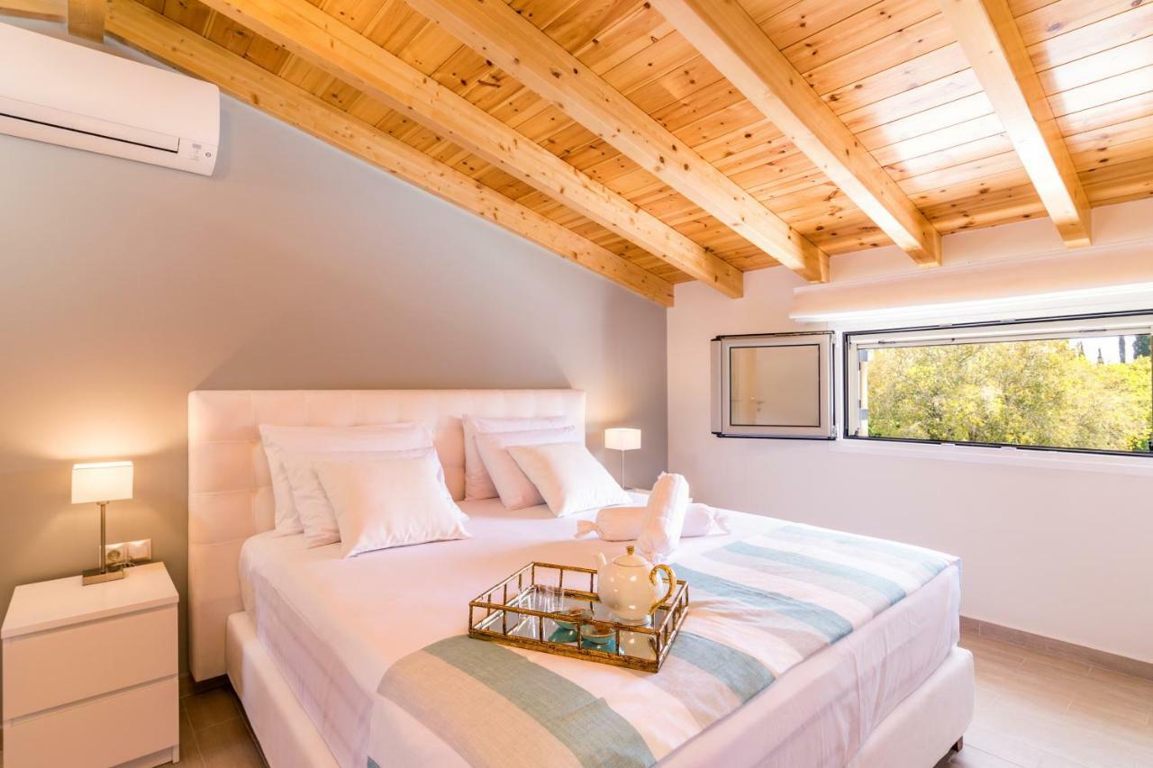 Villa Johnnie Poulades Ngoại thất bức ảnh