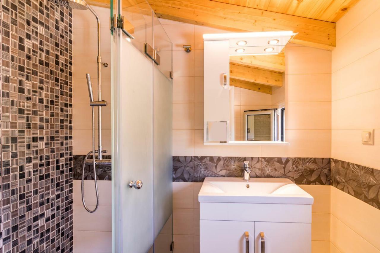 Villa Johnnie Poulades Ngoại thất bức ảnh